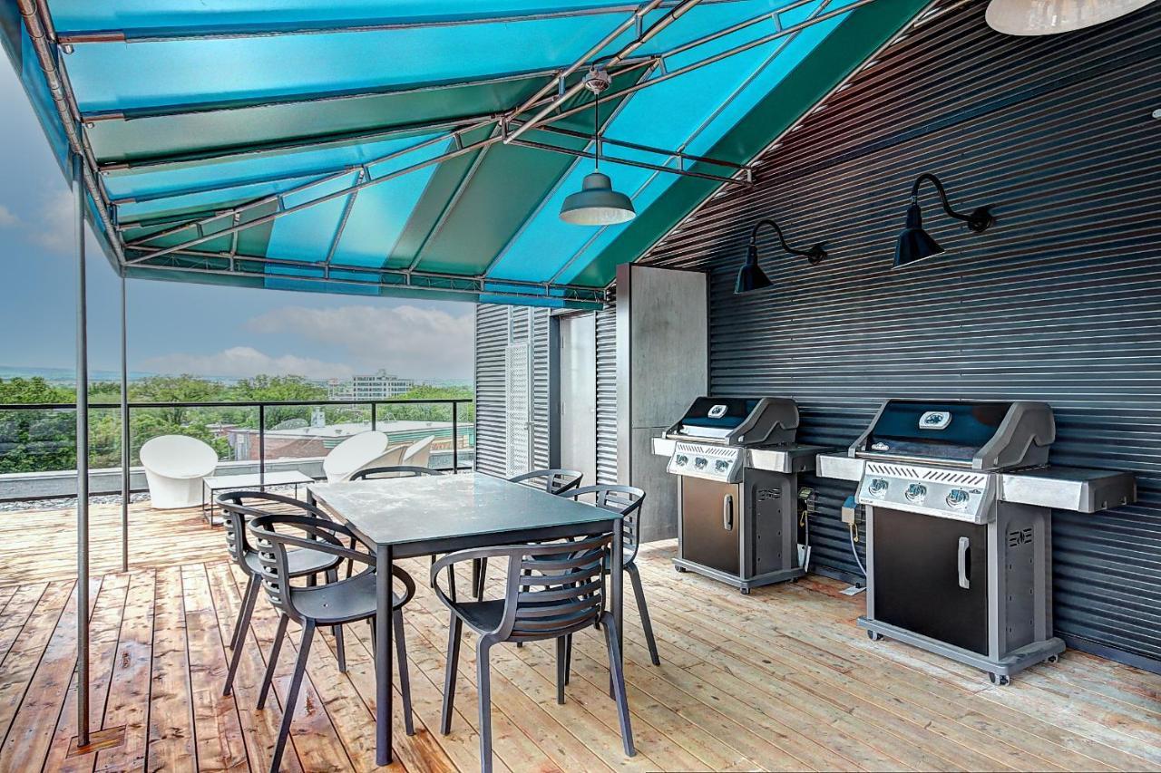 Penthouse With Free Indoor Parking Downtown Apartment Quebec City Bagian luar foto